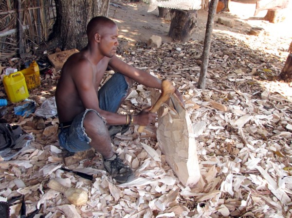 The Woodcarver, Mozambique